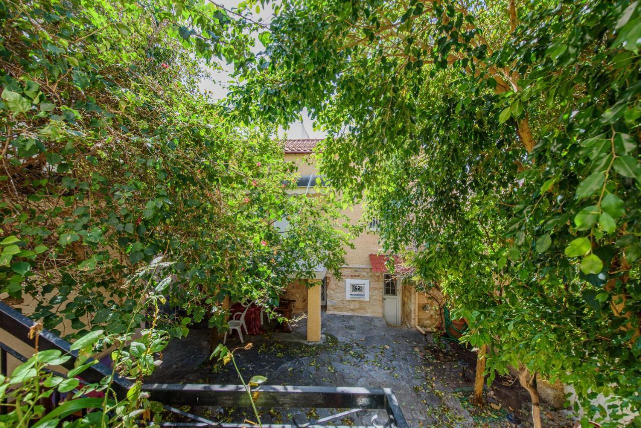 Aegina'S Flowers House Exterior foto